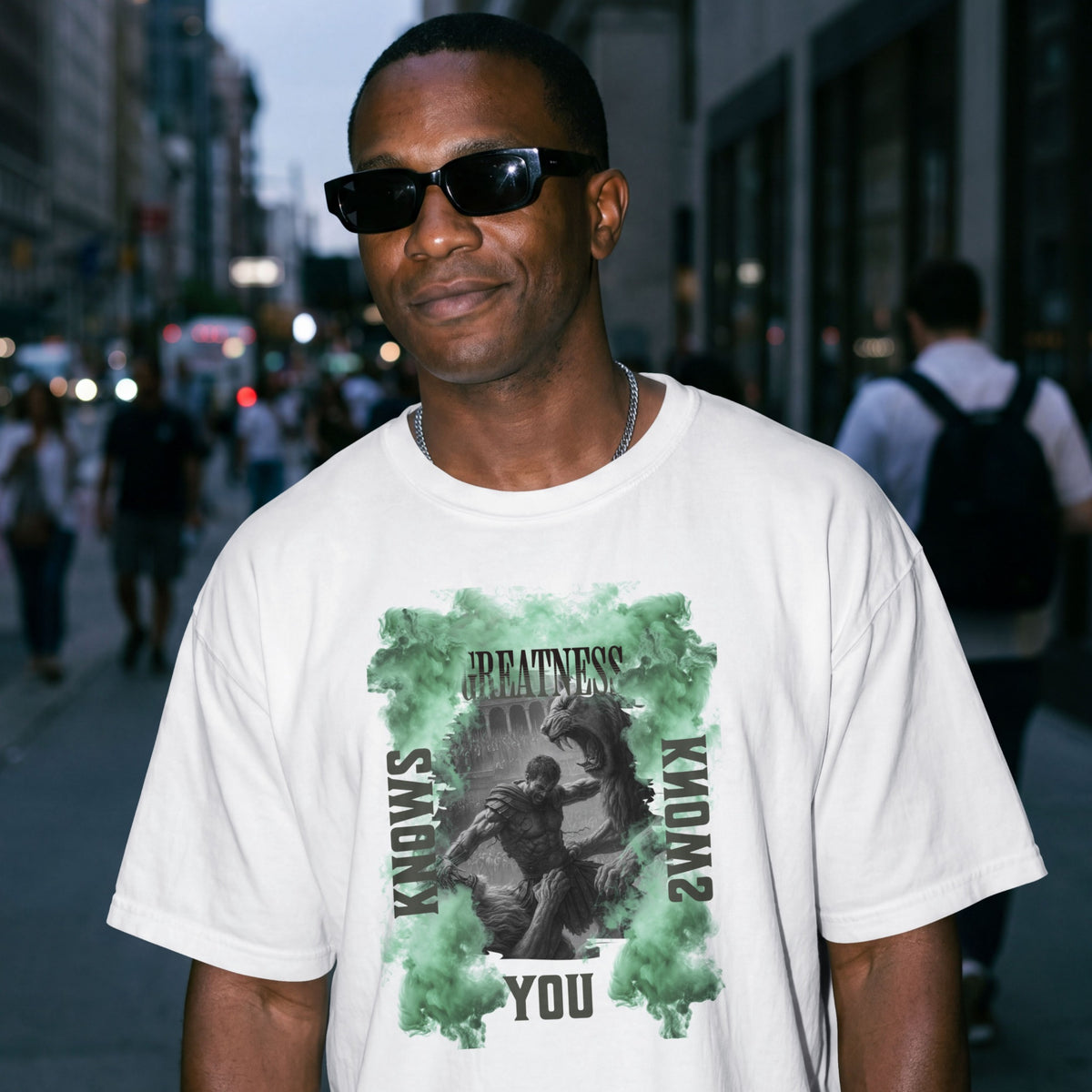 GREATNESS — Oversized T-Shirt
